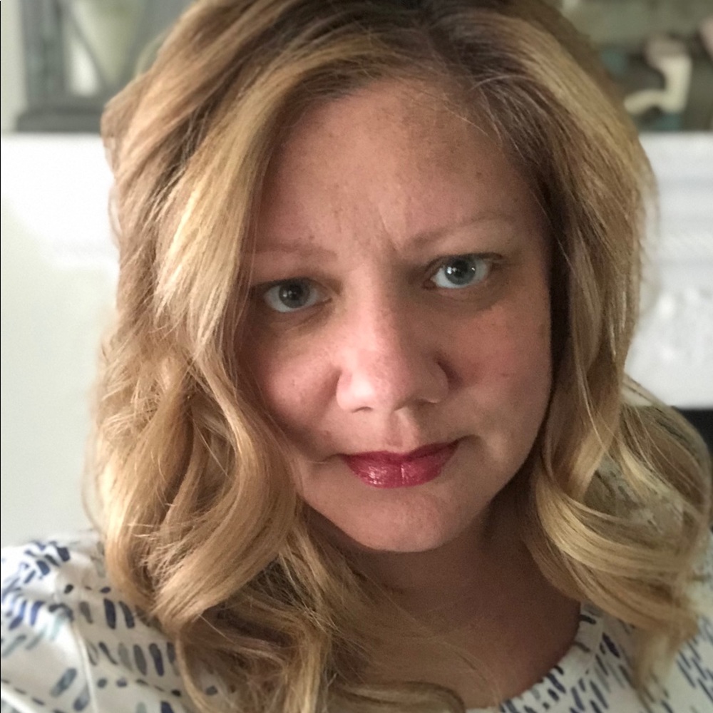 Meet your Posher, Christine